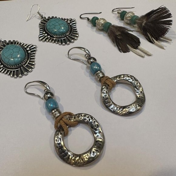 Jewelry Lot Of 3 Dangle Drop Pierced Earrings Blue Tones - Picture 5 of 12